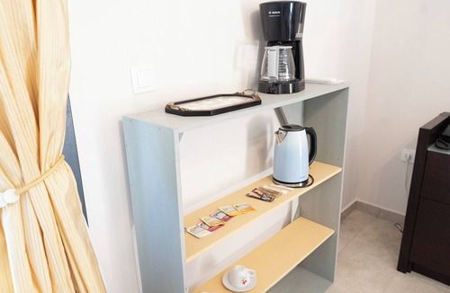 Kambos Apartment | Charming 1-bedroom apartment in delightful Chios and traditional Kampos area.