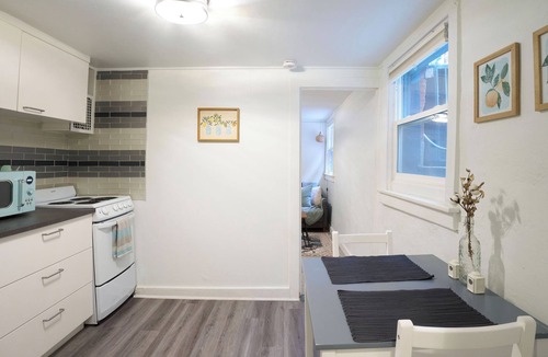 Cheesman Park Apartment | Charming 1-bedroom garden level apartment in Denver historic neighborhood