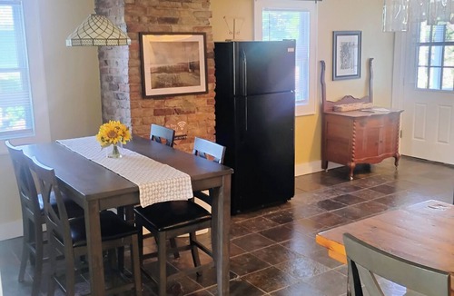 Sugar Loaf Apartment | Charming 1-bedroom Rekindled Farmhouse Historic Sugar Loaf, NY