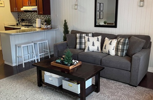 Brian Head Condo | Charming 1-bedroom Ski-in Ski-out condo in marvelous Brian Head, UT