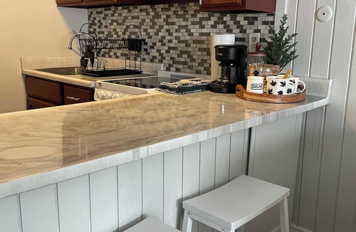 Brian Head Condo | Charming 1-bedroom Ski-in Ski-out condo in marvelous Brian Head, UT