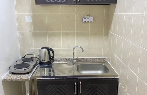 Abu Dhabi Apartment | Charming 1-bedroom studio with AC in Abu Dhabi