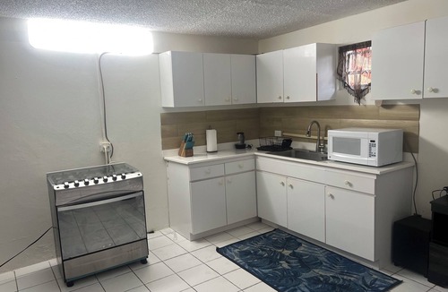 Estate Fortuna Villa | Charming 1-bedroom studio in the quiet hills of St Thomas with WiFi, AC