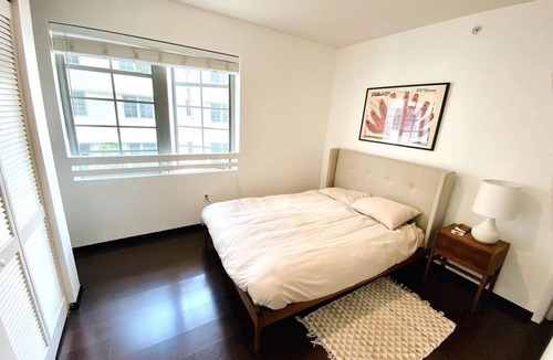City Center Apartment | Charming 1-bedroom apartment in lovely Miami Beach with fitness room, AC