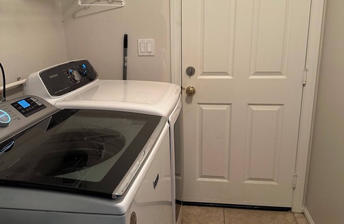 San Jacinto House | Charming 1-bedroom house with AC, fitness room in fantastic San Jacinto