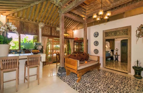 Sanur Kauh Villa | Charming 1-bedroom Villa Fully Furbished Silent Neighborhood near Icon Bali Mall