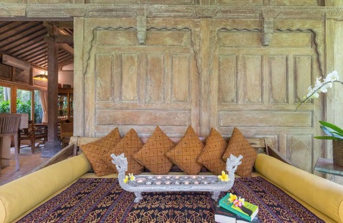 Sanur Kauh Villa | Charming 1-bedroom Villa Fully Furbished Silent Neighborhood near Icon Bali Mall