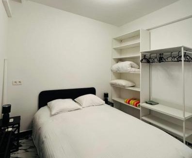 Ukkel Apartment | Charming 1 bedroom with terrace