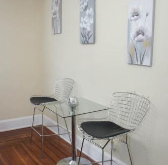 West Price Hill Apartment | Charming 1 BR Apt 6 miles from Downtown!