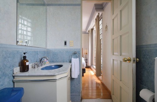 La Condesa Hotel | Charming 1-BR + Balcony, WiFi & TV; in wonderful Condesa, Mexico City