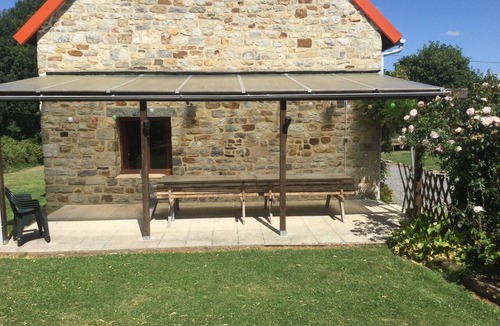 Isigny-le-Buat House | Charming 17th century 5-bedroom house in Isigny-le-Buat, perfect for families