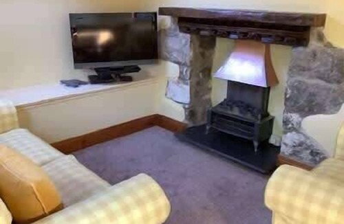 Solva Cottage | Charming 18th-Century Cottage in Solva's Heart