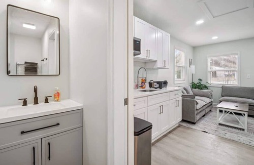 Hanover Apartment | Charming 1BD 1BA, Central Loc!