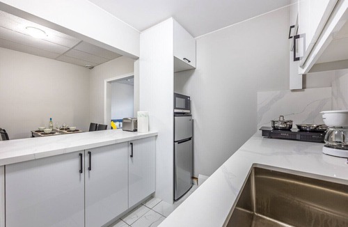 Niagara Falls Apartment | Charming 1BD Getaway - Unwind Near Niagara Falls