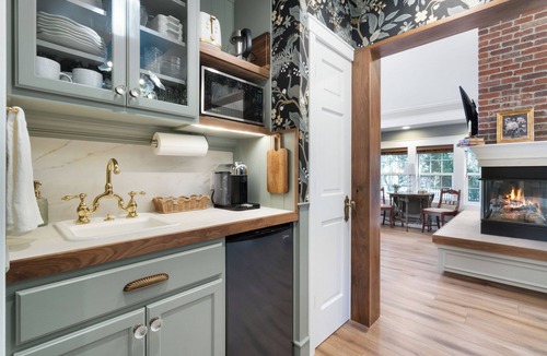 Jacksonville Cottage | Charming 1BR Cottage – Walk to Britt Gardens