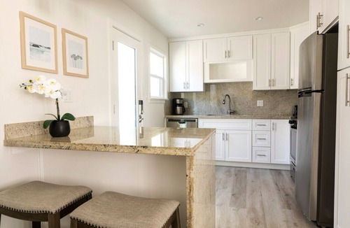 Corona del Mar Condo | Charming 1BR Hideaway in CDM-Unit B