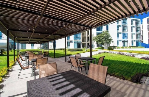 Chantepec Condo | Charming 2-bdrm Condo with workspace, WiFi, pool w/patio, in serene Chantepec.