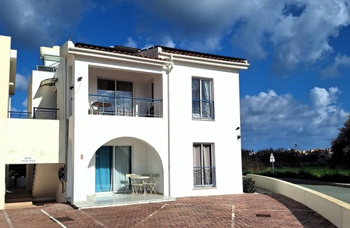 Polis Apartment | Charming 2-bed apartment in Polis Chrysochous with WiFi, AC for a perfect stay