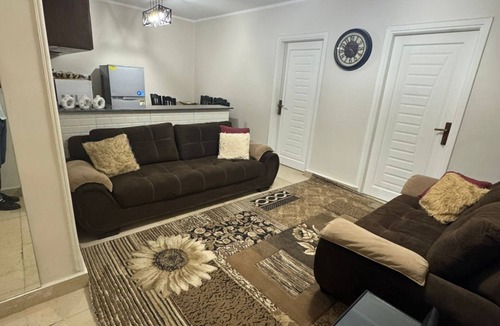 Al Fagalah Apartment | Charming 2-bedroom apartment with AC, WiFi in serene Cairo Governorate