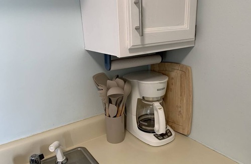 Old Orchard Beach Condo | Charming 2-bedroom condo in Old Orchard Beach, perfect for family getaways!