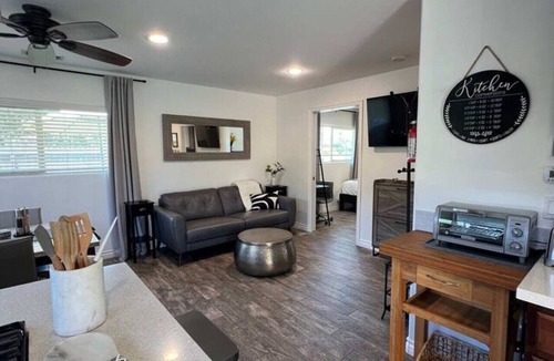 Felicita Apartment | Charming 2 bed 1 bath Private Studio