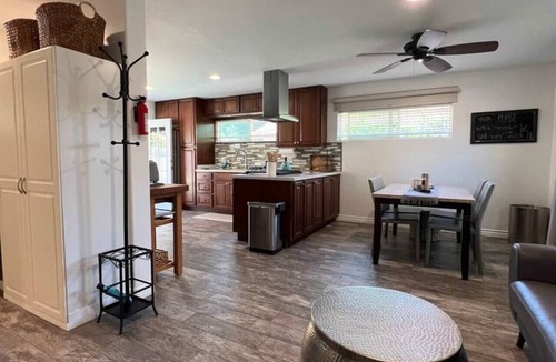 Felicita Apartment | Charming 2 bed 1 bath Private Studio