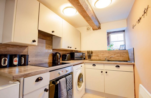 Ribbesford Apartment | Charming 2-Bed Apartment in Bewdley Town Centre