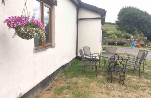 Exmoor National Park Apartment | Charming 2-Bed Apartment on Exmoor