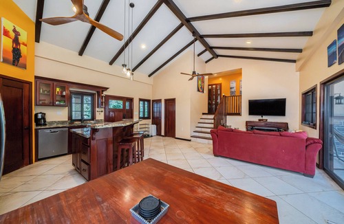 Sanctuary Belize House | Charming 2-bedroom house in enchanting Sittee River with WiFi, AC