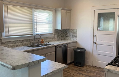 Pershing - Government Hill House | 🏡⭐️Charming 2 bed. historical house -Centrl El Paso