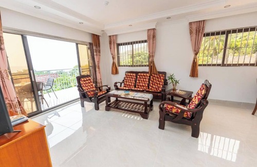 Mare Anglaise Apartment | Charming 2-Bedroom Apartment