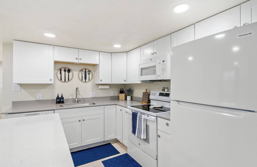 Spokane Valley Apartment | Charming 2-bedroom Basement Suite in lovely Spokane Valley