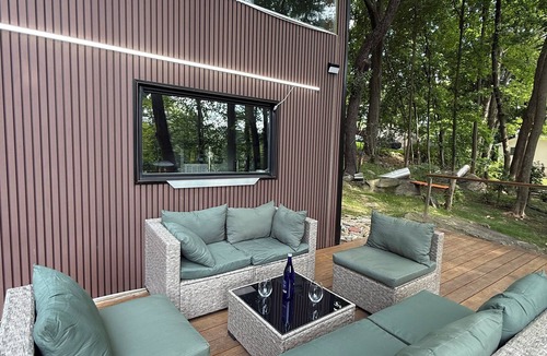 Kent Lakes House | Charming 2-bedroom house in lovely lake Carmel Hamlet.