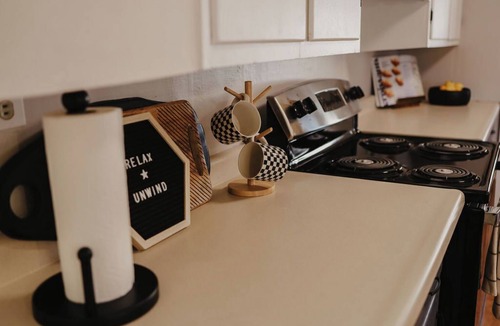 St. Charles Apartment | Charming 2-bedroom upper apartment in fabulous downtown Saint Charles, MN.
