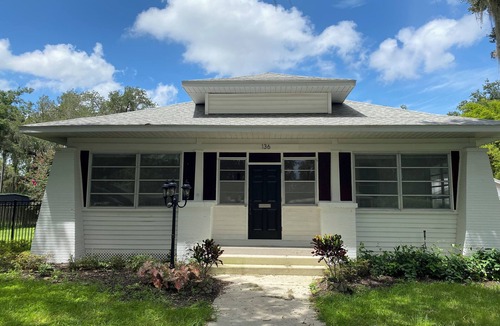 Winter Garden Cottage | Charming 2-bedroom cottage in enchanting Winter Garden with AC, WiFi