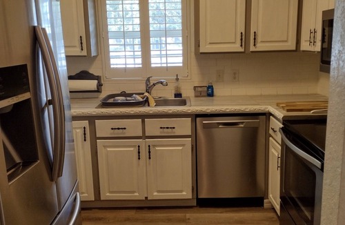 Ocala House | Charming 2-bedroom, 1 bath, game room 2 closed in patios, house in lovely Ocala