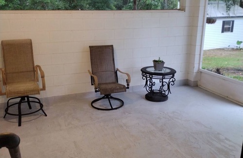 Ocala House | Charming 2-bedroom, 1 bath, game room 2 closed in patios, house in lovely Ocala