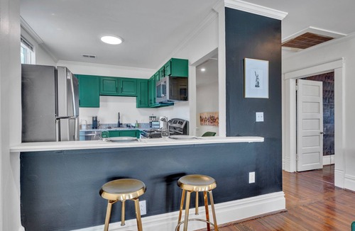 Five Points South Apartment | Charming 2-bedroom apartment in the heart of Birmingham
