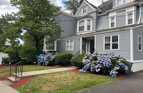 Morristown Apartment | Charming 2-bedroom apartment with WiFi, AC in tranquil Morristown