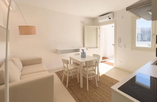 Hammonton Apartment | Charming 2-bedroom apartment with AC, WiFi in serene Hammonton