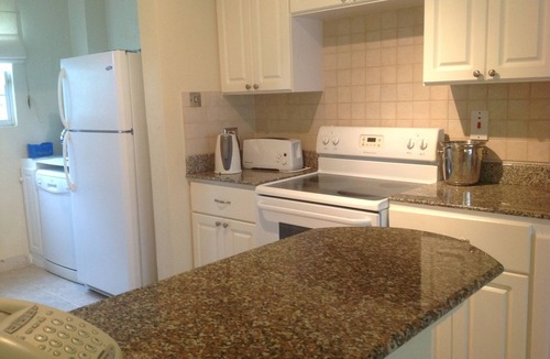 Holder's Hill Apartment | Charming 2-bedroom apartment in gated community