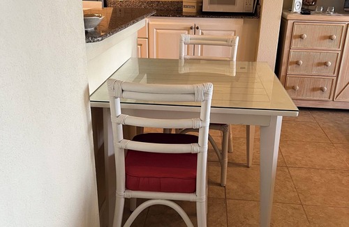 Holder's Hill Apartment | Charming 2-bedroom apartment in gated community