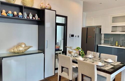 Cong Vi Apartment | Charming 2-bedroom apartment in delightful Ba Dinh with WiFi, AC