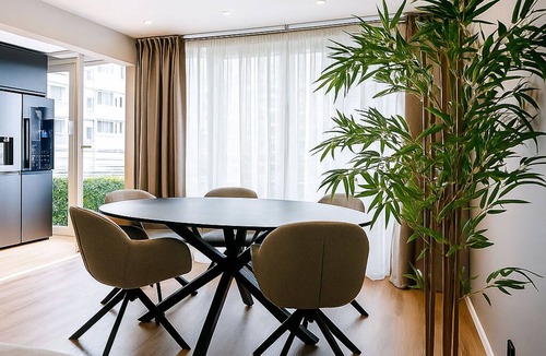 Sao Domingos de Benfica Apartment | Charming 2-bedroom apartment with AC, WiFi in Lisboa near Benfica Stadium