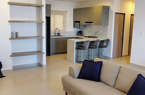 San Jose del Cabo Apartment | Charming 2-bedroom apartment in Los Cabos with WiFi, AC, Swimming Pool and more.