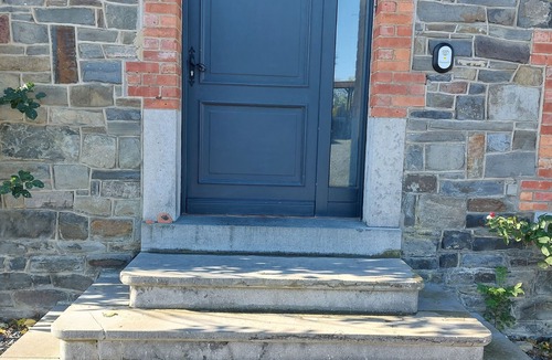 Mande Saint-Etienne House | Charming 2-bedroom Arden's house in welcoming Bastogne with WiFi