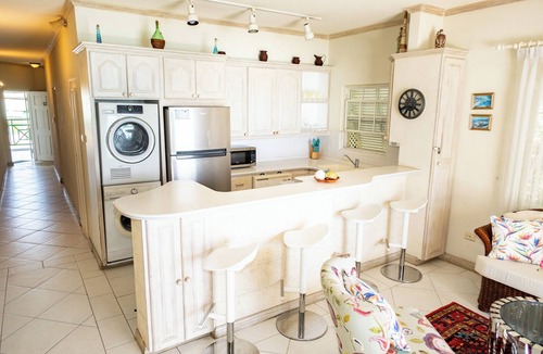 Rendezvous Condo | Charming 2-bedroom condo, with WiFi, AC & uninterrupted sea views in Bridgetown