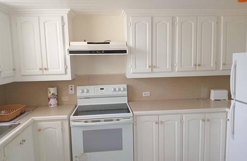 Saint Matthias Condo | Charming 2-bedroom condo with WiFi and AC in brilliant Bridgetown