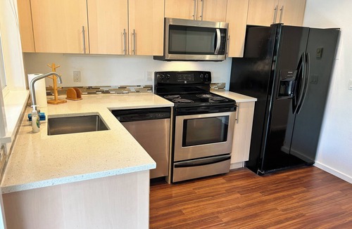 Happy Valley Condo | Charming 2-bedroom condo with WiFi in Bellingham