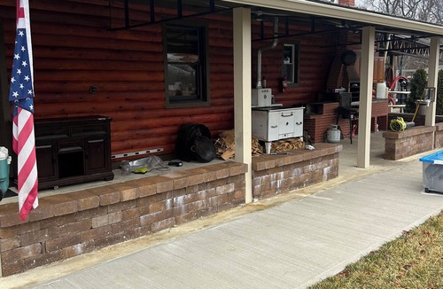Elmer Cabin | Charming 2-bedroom cabin with AC, WiFi in adorable Pittsgrove